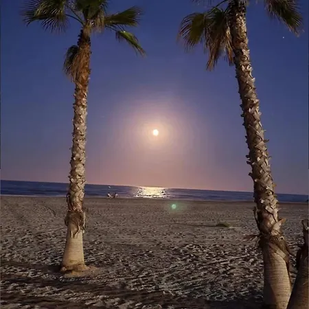 En Canet De Berenguer Valencia * Canet d'En Berenguer